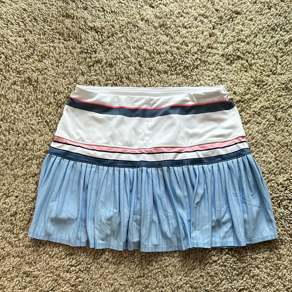 KSwiss x Lucky in Love Women’s Tennis Skort - Picture 1 of 3
